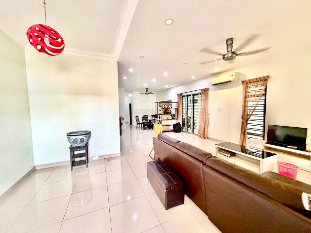 Seri Austin (Citrine) - Double Storey Cluster / Gated & Guarded / Nearby Eco Palladium