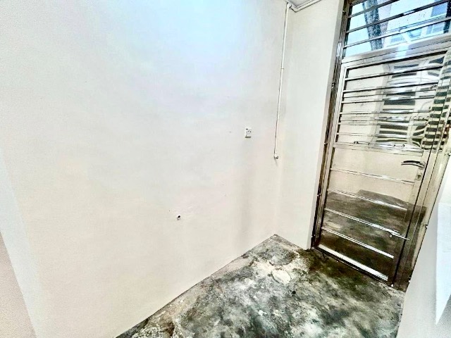Setia Indah - 1.5 Storey Terrace / Unblock View / Gated & Guarded - Thumbnail 6