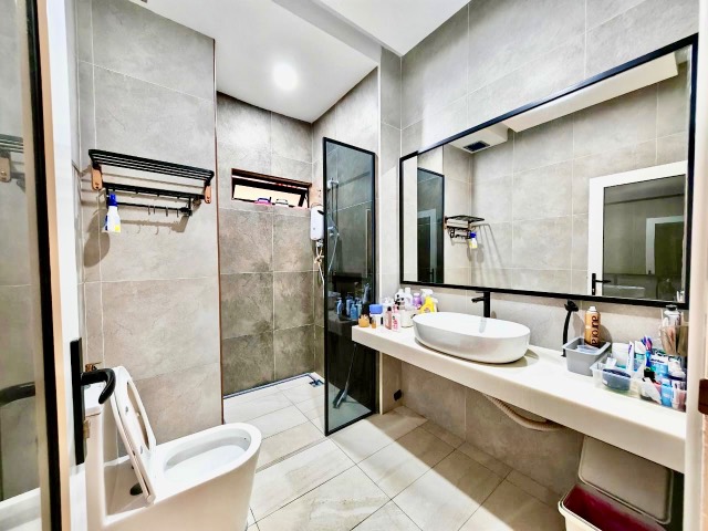 Seri Austin - Double Storey Terrace / Unblock View / Well Maintained in Good Condition - Thumbnail 16