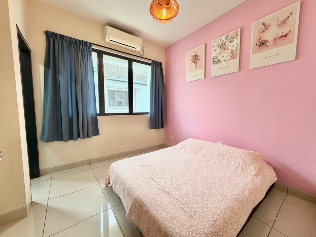 Mount Austin (Glenmarie) - Double Storey Terrace / Larger Type AirBnb Style / Gated & Guarded - Thumbnail 6