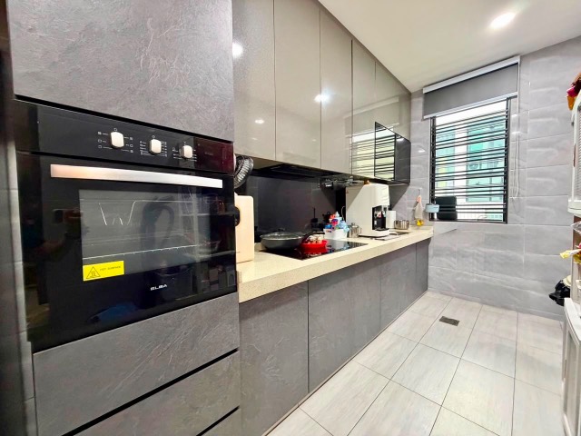 Bandar Seri Alam (Citrine Residenz) - Double Storey Terrace / Fully Renovated in Good Condition / 24hr Security - Thumbnail 10