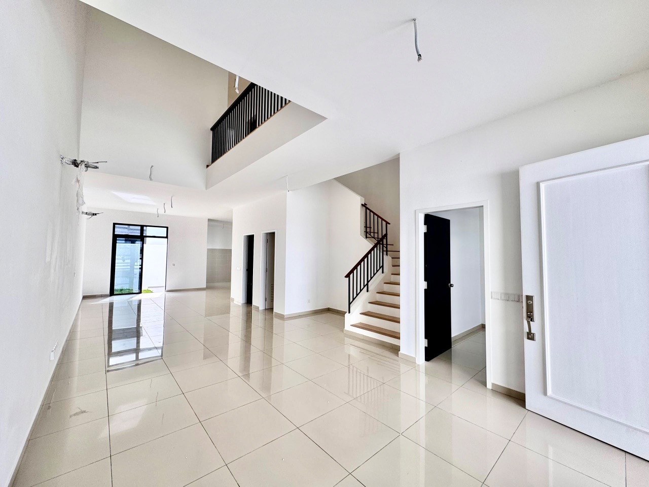 Eco Botanic (The Commune) - Double Storey Cluster / Brand New Subsale / Gated & Guarded - Photo 1