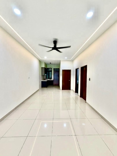 Pelangi Indah - Single Storey Terrace / Renovated & Kitchen Extended / Gated & Guarded - Thumbnail 7