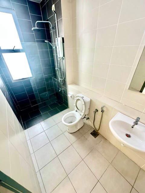 Horizon Hills - Three Storey Cluster / Renovated in Good Condition / Gated & Guarded - Thumbnail 16