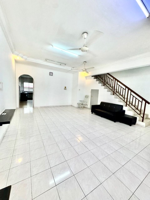 Setia Indah - Double Storey Terrace / Gated & Guarded / Unblock View - Thumbnail 1
