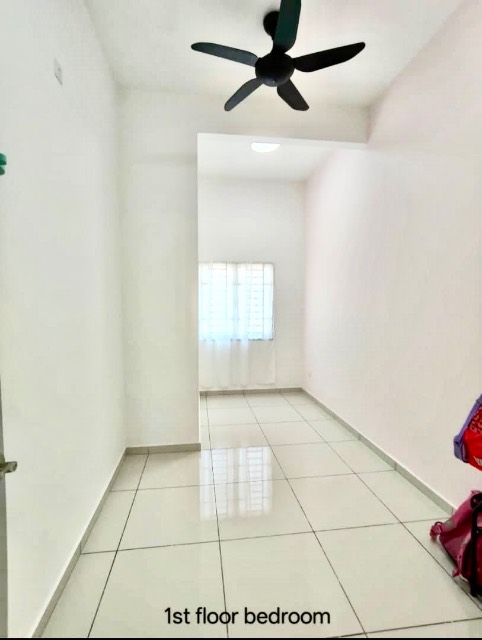 Austin Crest (Ruby) - Double Storey Terrace / Basic Renovation with Furnishings / 3mins to Crest Shoplots - Thumbnail 9