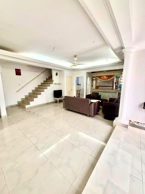 Permas Jaya - Double Storey Corner Lot / Fully Renovated & Extended / 15 mins to JB Town - Thumbnail 1