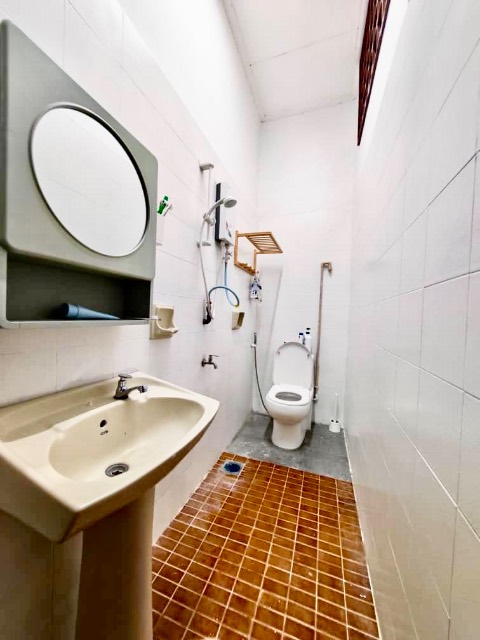 Taman Daya - Single Storey Terrace / Renovated with Kitchen Extension / Nearby Setia Indah & Mount Austin - Gambar kecil 14