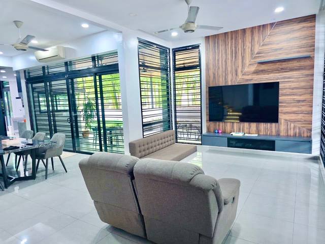 Eco Cascadia (Montana) - Double Storey Cluster Corner / Fully Renovated Unit  - Thumbnail 3