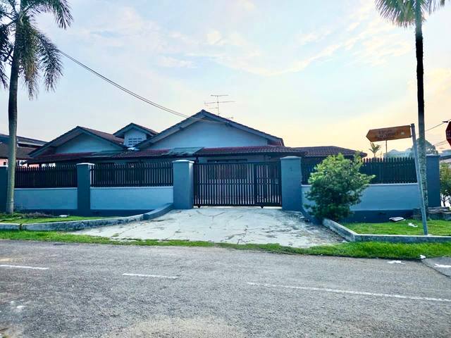 Taman Sri Tebrau - Single Storey Terrace / 15mins to CIQ / Perfect Investment Choice