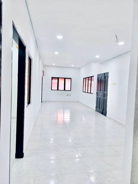 Taman Sri Tebrau - Single Storey Terrace / 15mins to CIQ / Perfect Investment Choice - Thumbnail 3