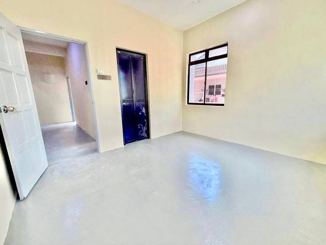 Taman Pelangi JB Town - Double Storey Semi Detached / Renovated & Well Maintained / 15 mins to CIQ - Thumbnail 10