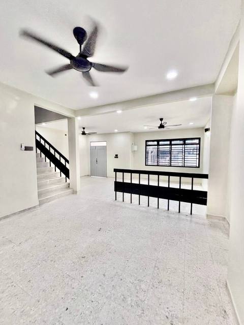 Taman Pelangi JB Town - Double Storey Semi Detached / Renovated & Well Maintained / 15 mins to CIQ - Thumbnail 12