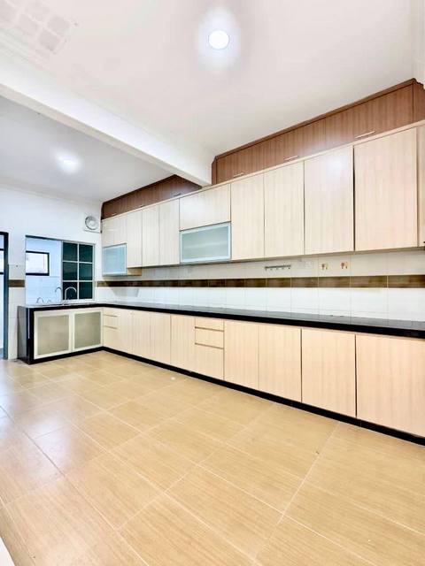 Johor Jaya - Single Storey Corner Lot / with 20ft Extra Land / Fully Renovate & Extend - Thumbnail 8