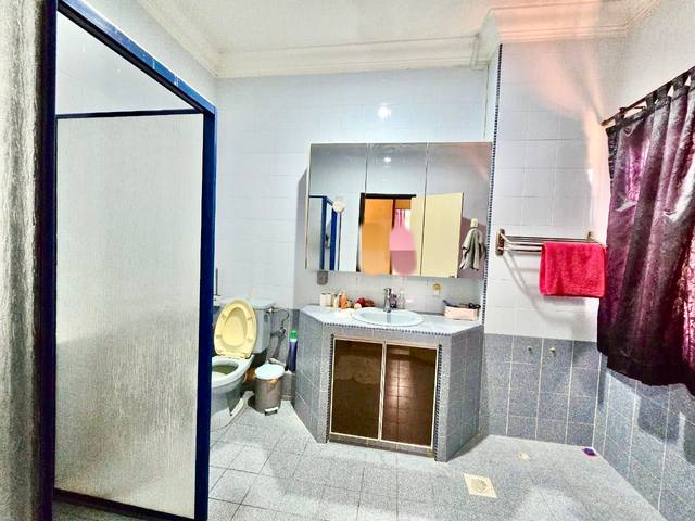 Taman Pelangi Indah - Double Storey Corner Lot / Rare Big Extra Land  - Thumbnail 13