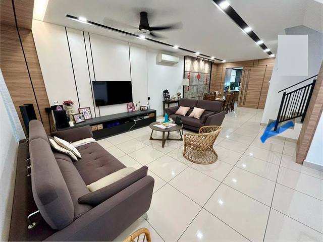 Austin Duta - Double Storey Terrace / Fully Designed & Renovated / Gated & Guarded - Thumbnail 3