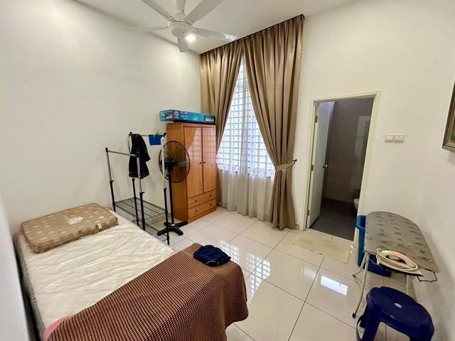Austin Duta - Double Storey Terrace / Fully Designed & Renovated / Gated & Guarded - Thumbnail 9