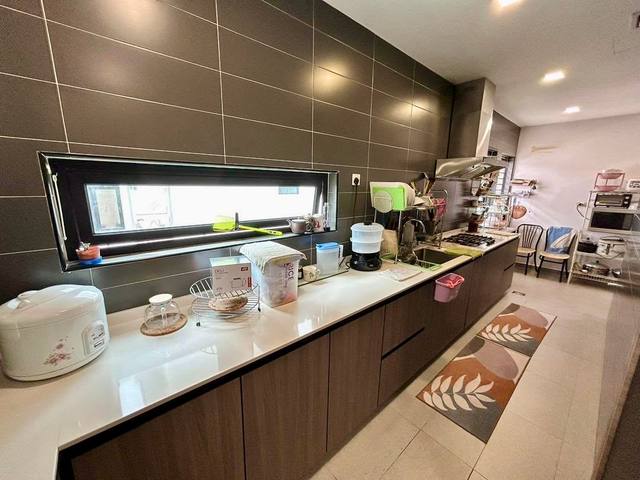 Austin Duta - Double Storey Terrace / Fully Designed & Renovated / Gated & Guarded - Thumbnail 14