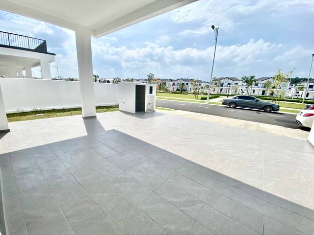 Eco Spring (Peony) - Double Storey Terrace End Lot / Brand New Subsale / Unblock View - Thumbnail 3
