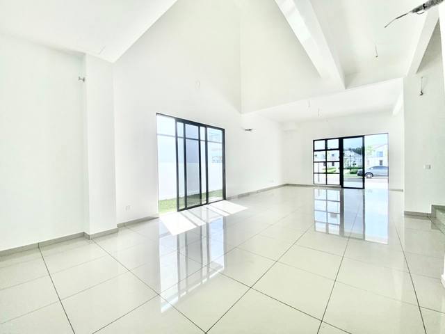 Eco Spring (Peony) - Double Storey Terrace End Lot / Brand New Subsale / Unblock View - Thumbnail 5