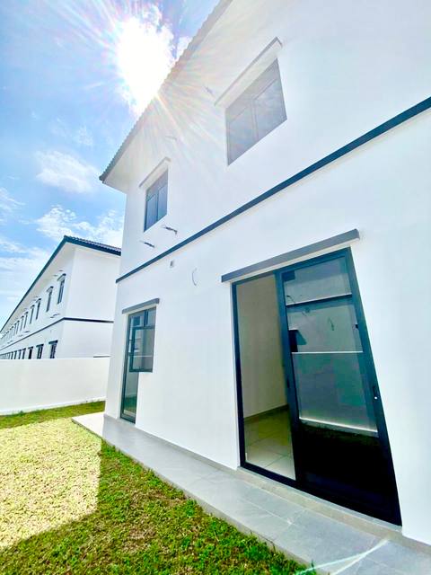 Eco Spring (Peony) - Double Storey Terrace End Lot / Brand New Subsale / Unblock View - Thumbnail 9
