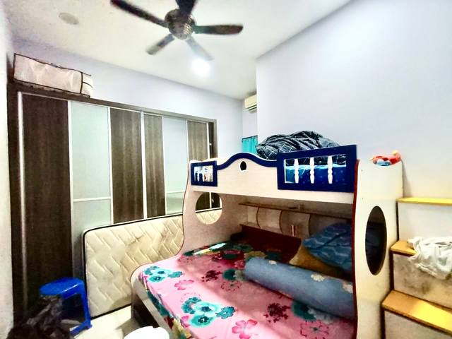Mount Austin JP Perdana - Single Storey Terrace / Renovated in Good Condition / Unblock View - Thumbnail 7