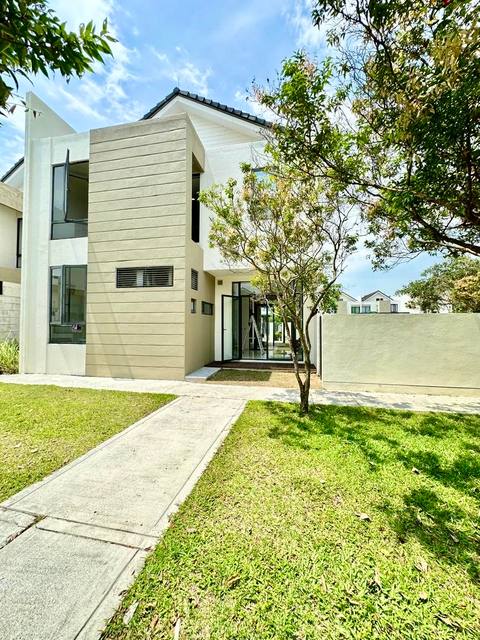 Medini Iskandar (Avira Garden) - Double Storey Terrace / End Lot with Extra Land / Gated & Guarded - Thumbnail 20