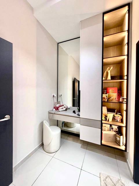 Desa Tebrau (Clarinet) - Double Storey Terrace End Lot / Fully Renovated / Partial Furnished - Thumbnail 6