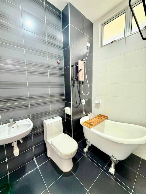 Setia Eco Cascadia (Aspen) - Three Storey Terrace / Full Renovated in Superb Condition / 24hr G&G - Thumbnail 18