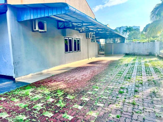 Taman Daya - Single Storey Corner Lot / Full Loan Unit / Original Condition - Thumbnail 2