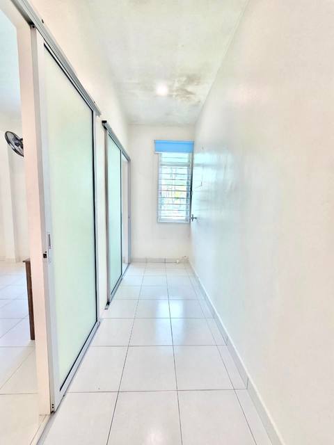 Mount Austin (Cube 166) - Double Storey Terrace / Fully Extended Unit / Gated & Guarded - Thumbnail 7