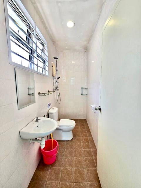 Mount Austin (Cube 166) - Double Storey Terrace / Fully Extended Unit / Gated & Guarded - Thumbnail 10