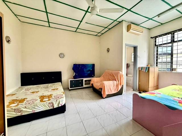 Desa Cemerlang - Double Storey Terrace / Renovated & Extended / Gated & Guarded - Thumbnail 5