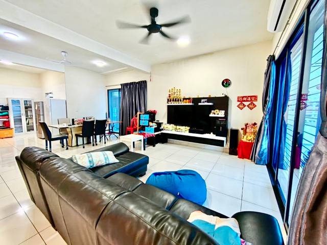 Mount Austin (Glenmarie) - Double Storey End Lot / Extra 10ft Land / Extended Unit - Thumbnail 4