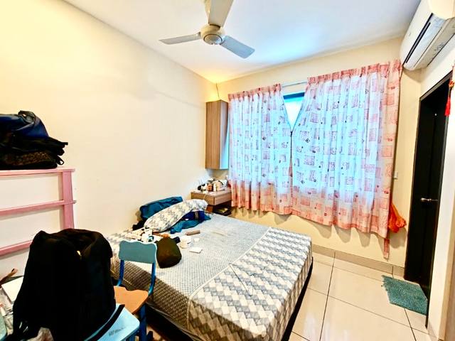 Mount Austin (Glenmarie) - Double Storey End Lot / Extra 10ft Land / Extended Unit - Thumbnail 8