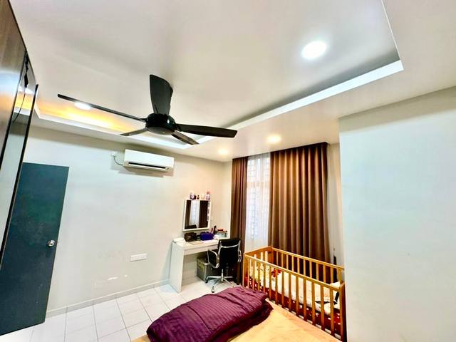 Nusa Sentral - Double Storey Terrace / Renovated Unit / Good Condition - Thumbnail 4