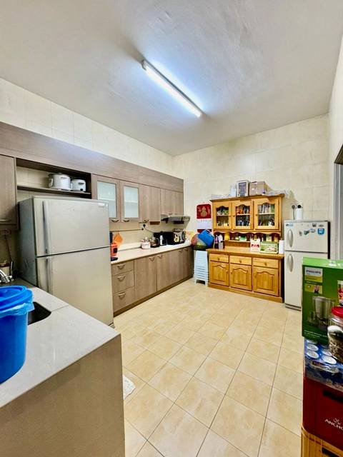 Pelangi Indah - Double Storey Semi Detached / Renovated Unit / Well Condition - Thumbnail 9