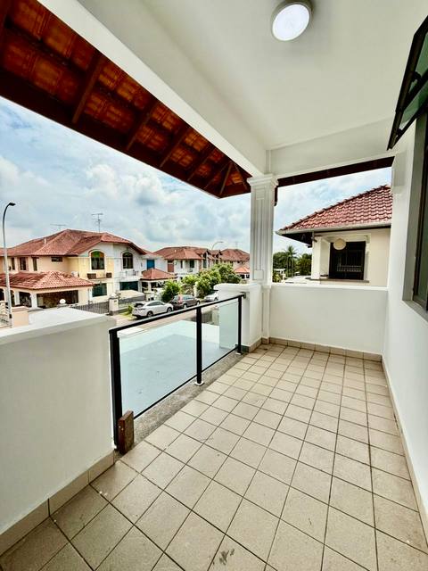 Impian Emas - Double Storey Semi Detached / Whole Unit Fully Extended - Thumbnail 8