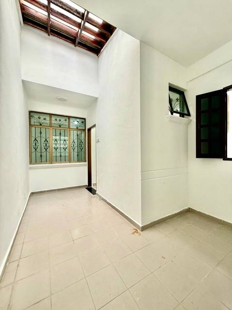 Impian Emas - Double Storey Semi Detached / Whole Unit Fully Extended - Thumbnail 13