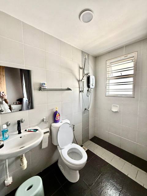Horizon Hills (Golf East) - Double Storey Terrace / Big Size Renovated Unit / Furnished & Move In Condition  - Thumbnail 11