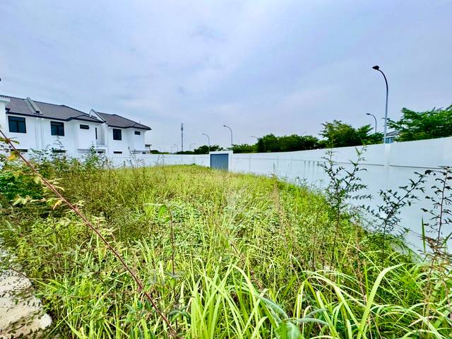 Austin Duta - Double Storey Terrace / Rare Super Large Corner Unit / Brand New Subsale  - Thumbnail 15