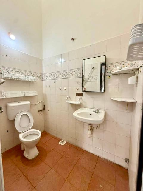 Bandar Uda Utama - Single Storey Terrace / End Lot with Extra Land / Basic Renovation - Thumbnail 10