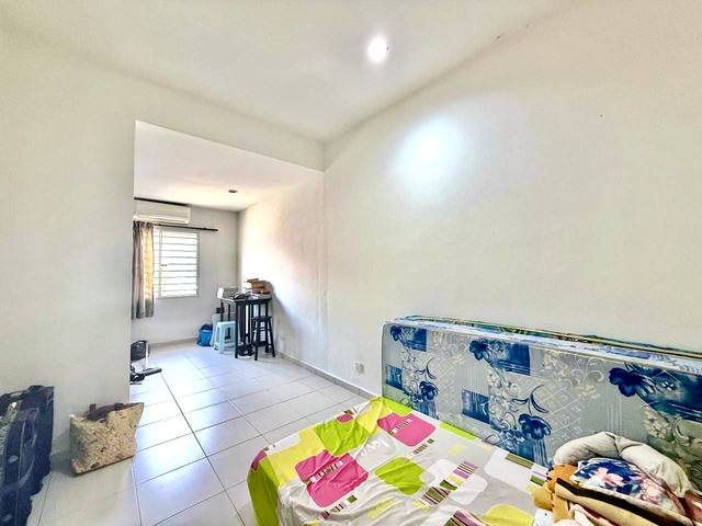 Setia Indah - Double Storey Terrace End Lot / Kitchen & Upper Bedroom Extended / Gated & Guarded - Thumbnail 6