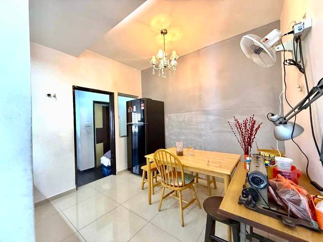 Setia Indah - Double Storey Terrace End Lot / Kitchen & Upper Bedroom Extended / Gated & Guarded - Thumbnail 10