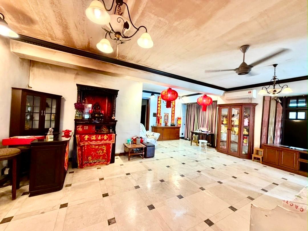 Taman Pelangi - Double Storey Semi Detached / Original Unit / 10mins to CIQ - Photo 1