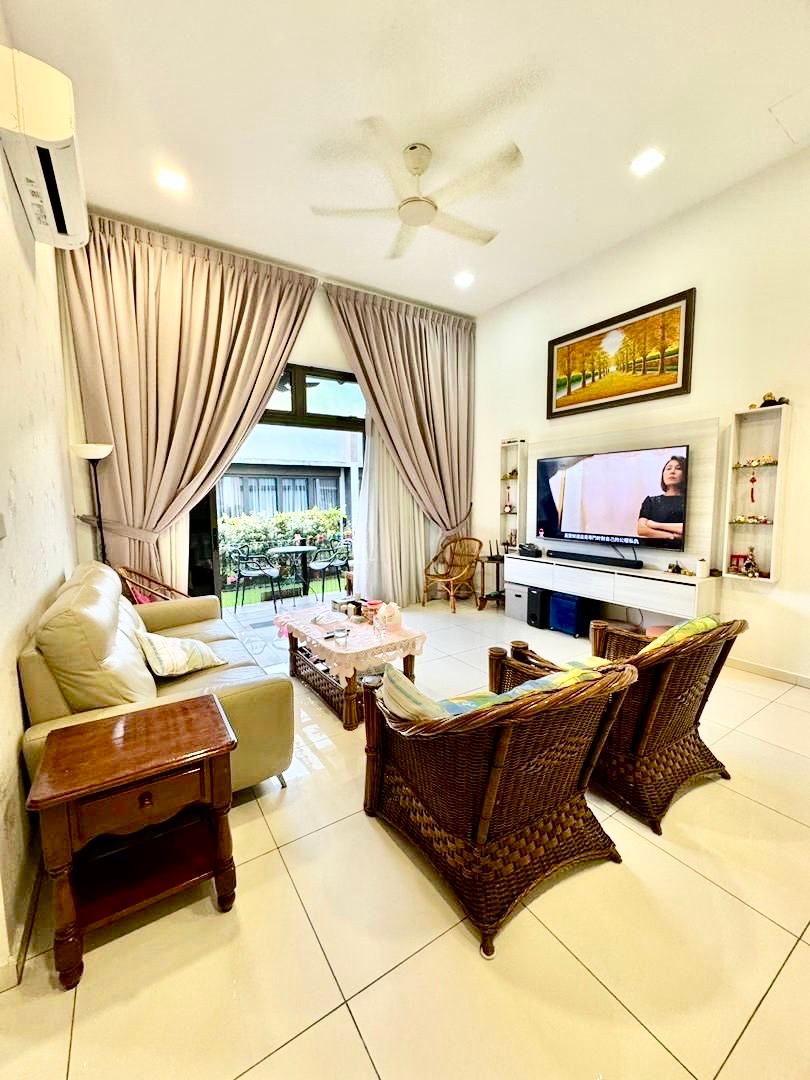 Sunway Iskandar (Sunway Emerald Residence) - Double Storey Terrace / Renovated Cozy Unit - Photo 1
