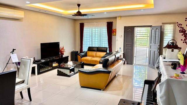 Seri Austin (Lake View) - Double Storey Terrace / Unblock Garden View / Gated & Guarded - Thumbnail 2