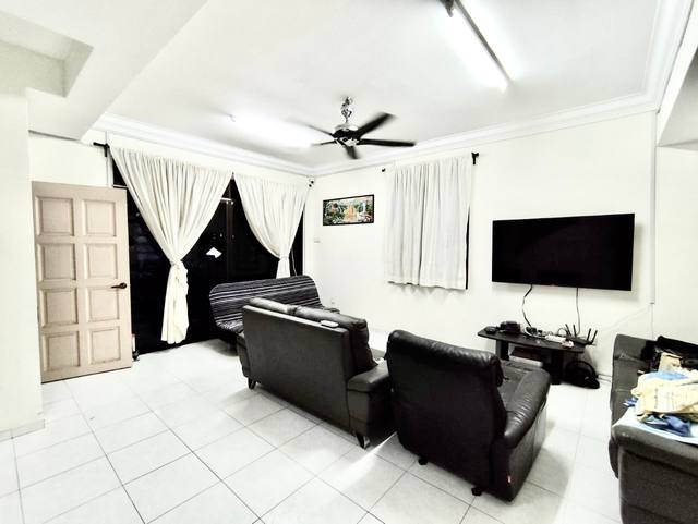 Permas Jaya - Double Storey Terrace / Kitchen Extended / Unblock View