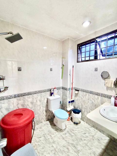 Permas Jaya - Double Storey Terrace / Kitchen Extended / Unblock View - Thumbnail 13