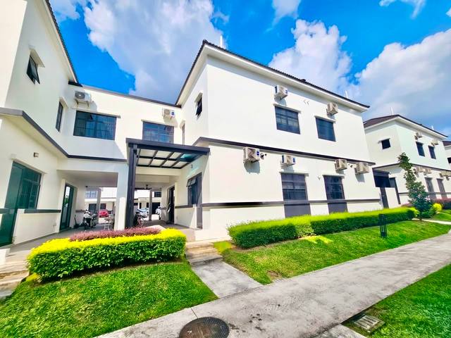 Eco Botanic (The Borough) - Double Storey Terrace / Renovated in Good Condition / Nearby Shoplots - Thumbnail 11